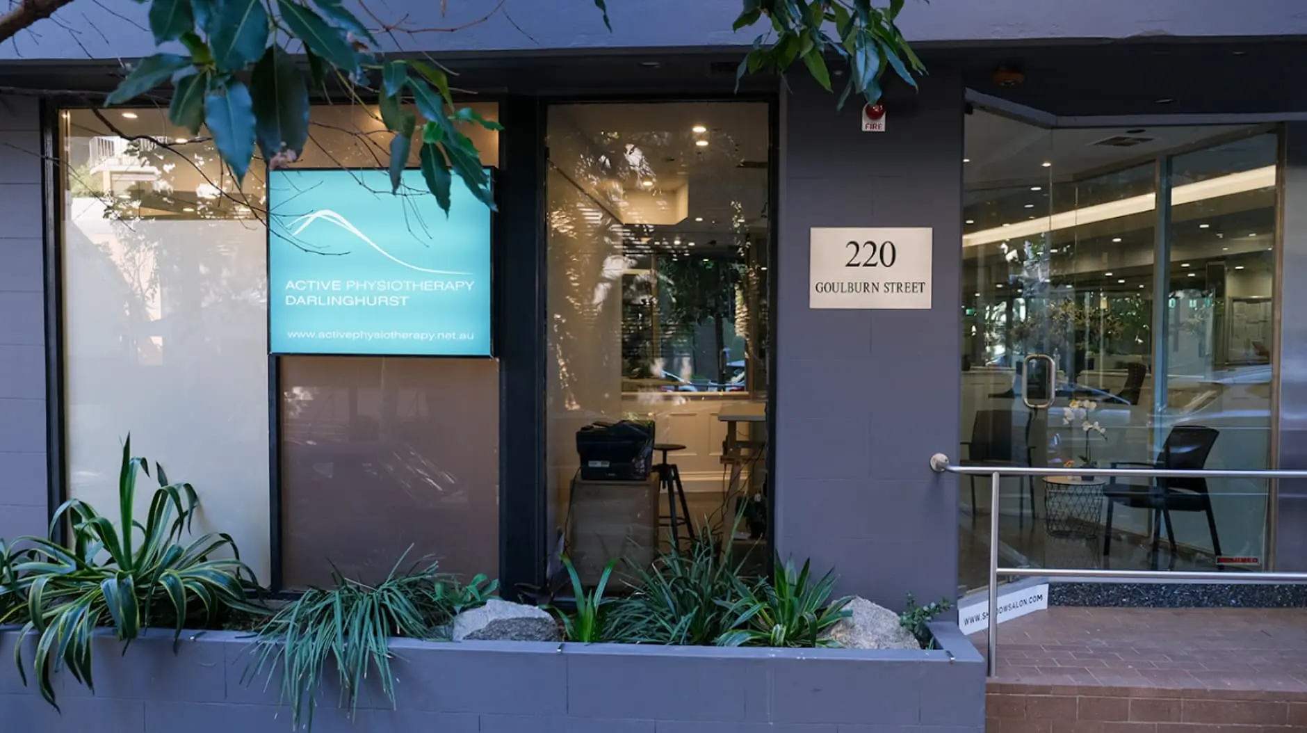 Front view of Darlinghurst Physiotheraphy's office location.