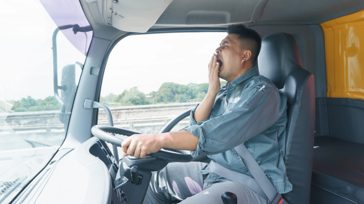 A Simple Guide to HGV Driving Hours | Inseego | UK